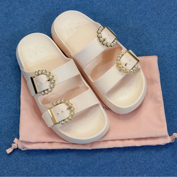 Stuart Weitzman Shoes - Stuart Weitzman Slide Sandal NWOB size 5 Dust Bag Included